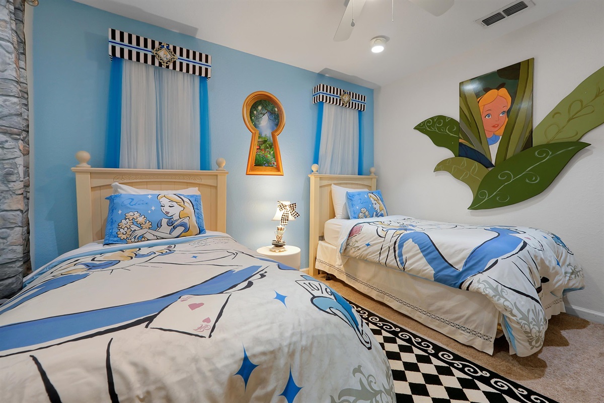 Alice Room has teacup recessed lights!