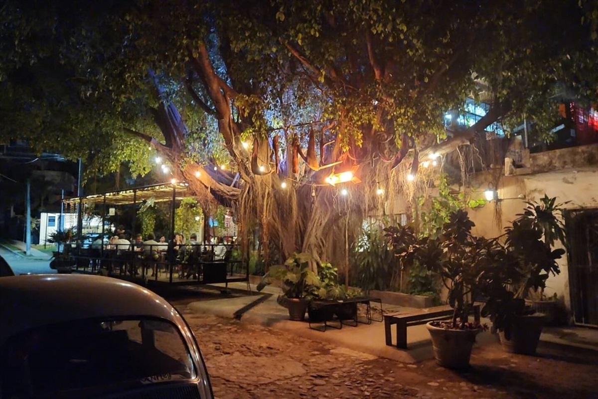 La Negra Restaurant