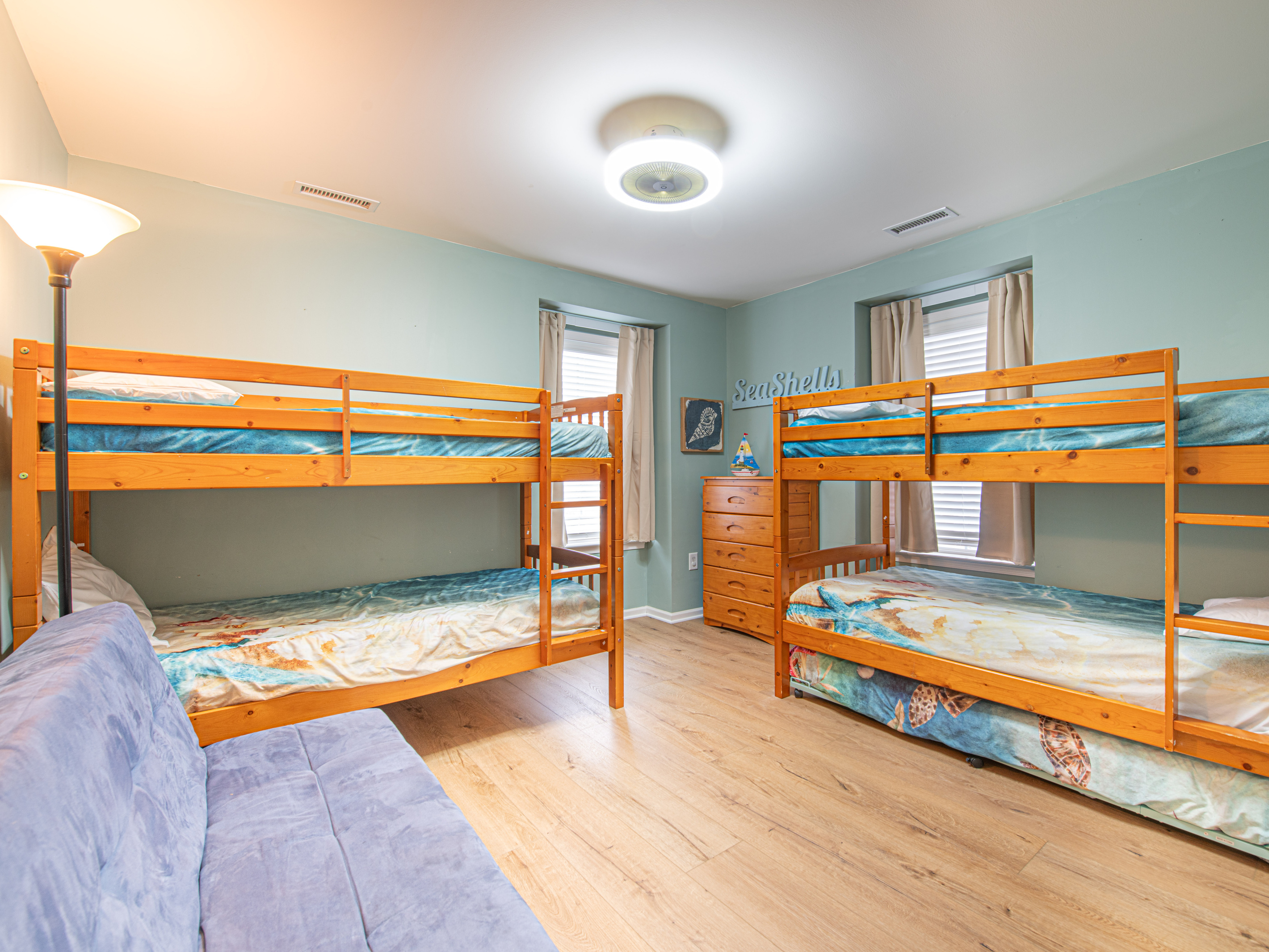 Bunk Bedroom , Futon, and Dresser - sleeps 6