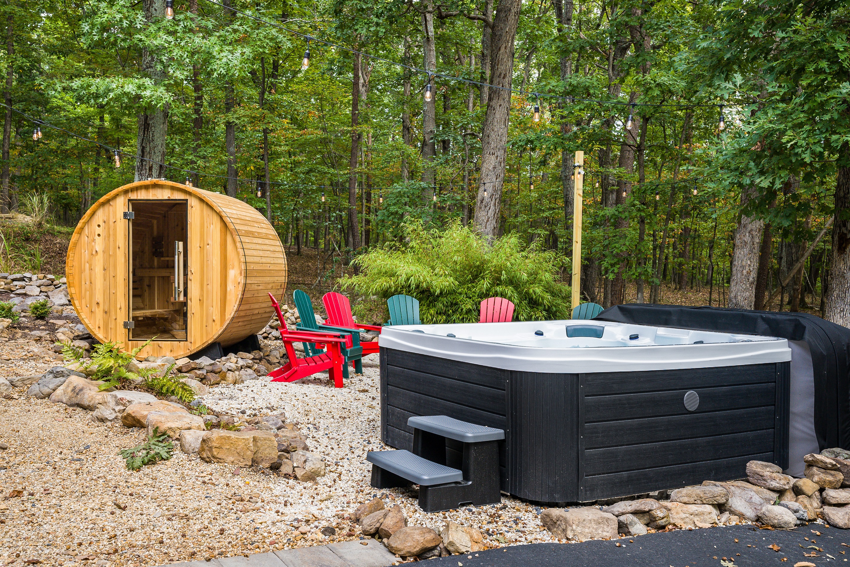 The ultimate outdoor escape: hot tub, sauna, fire pit & games