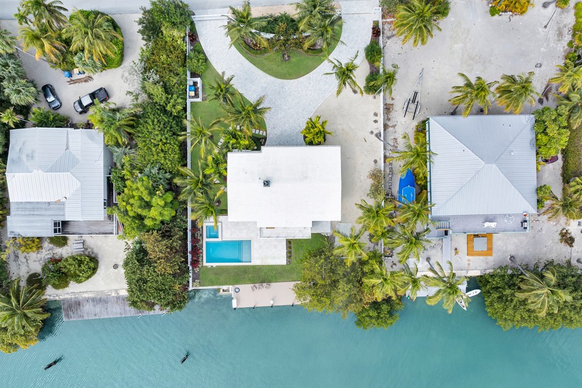 Aerial view of Islamorada Palm Cove.