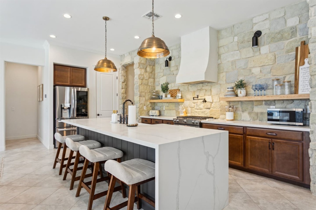 The Hideaway: Desert Days & Pool Nights | 3bd 2bth — The Hideaway: Desert Days & Pool Nights, Queen Creek, Arizona — photo 15