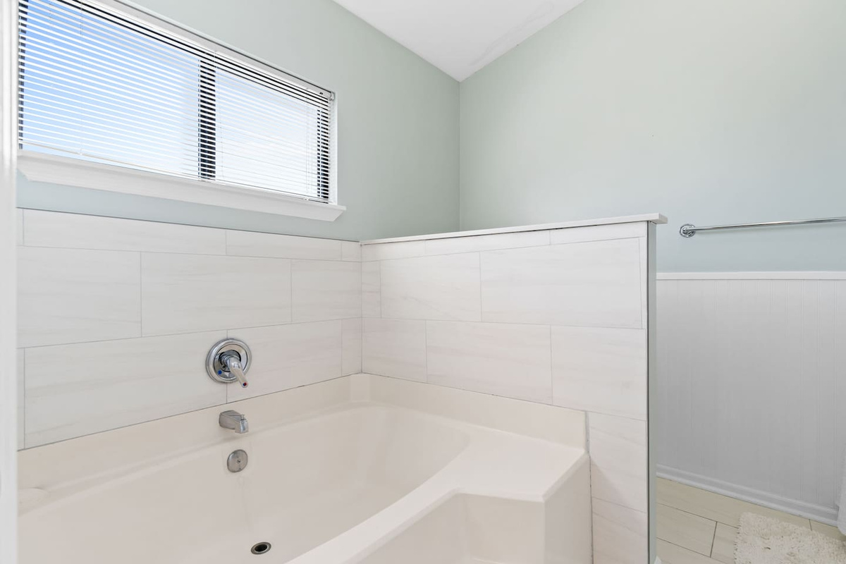 Fill the soaking tub, close the door, and let the trip officially begin &mdash; this is the kind of bathroom moment most rentals don't offer.