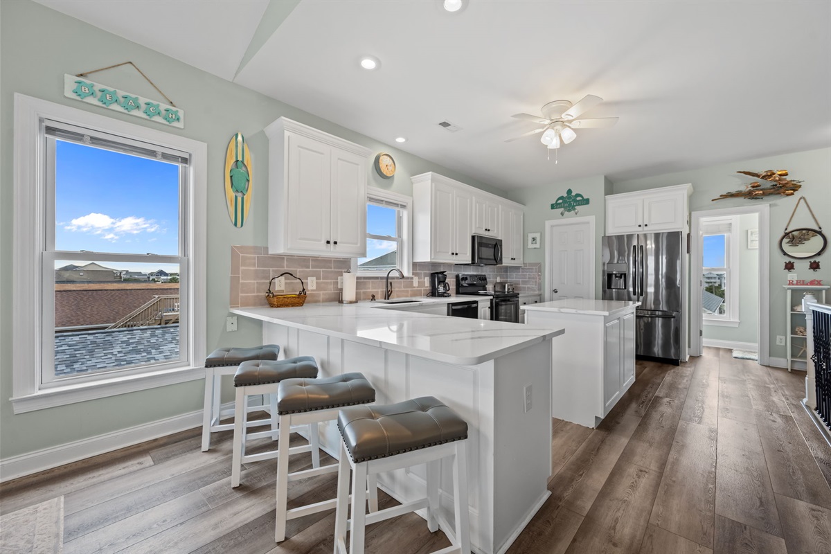 Bar top with space for 4