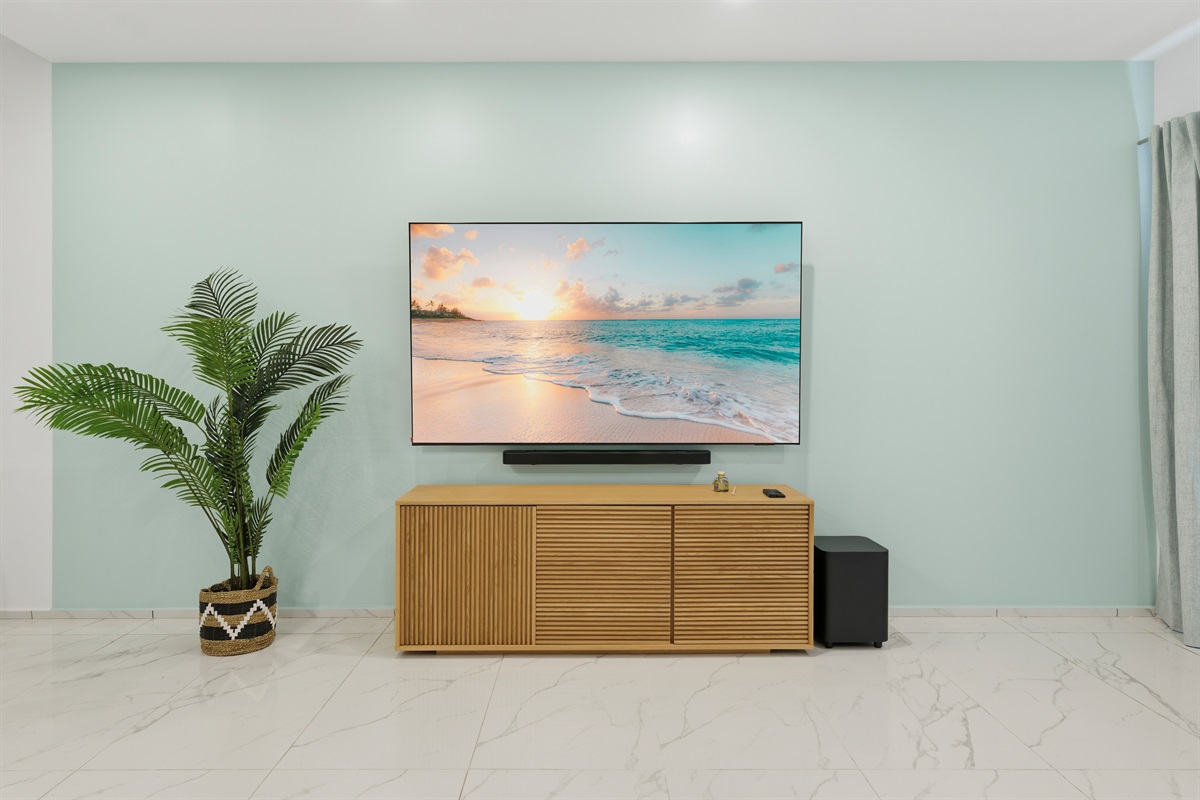Smart 4K TV with streaming apps — perfect for movie nights