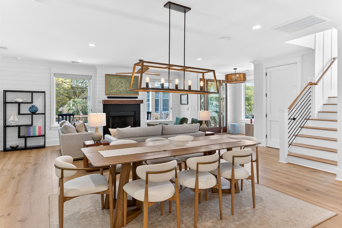 Dining | On Beach Time | 6 30th Ave, Isle of Palms, SC | IOP Escapes