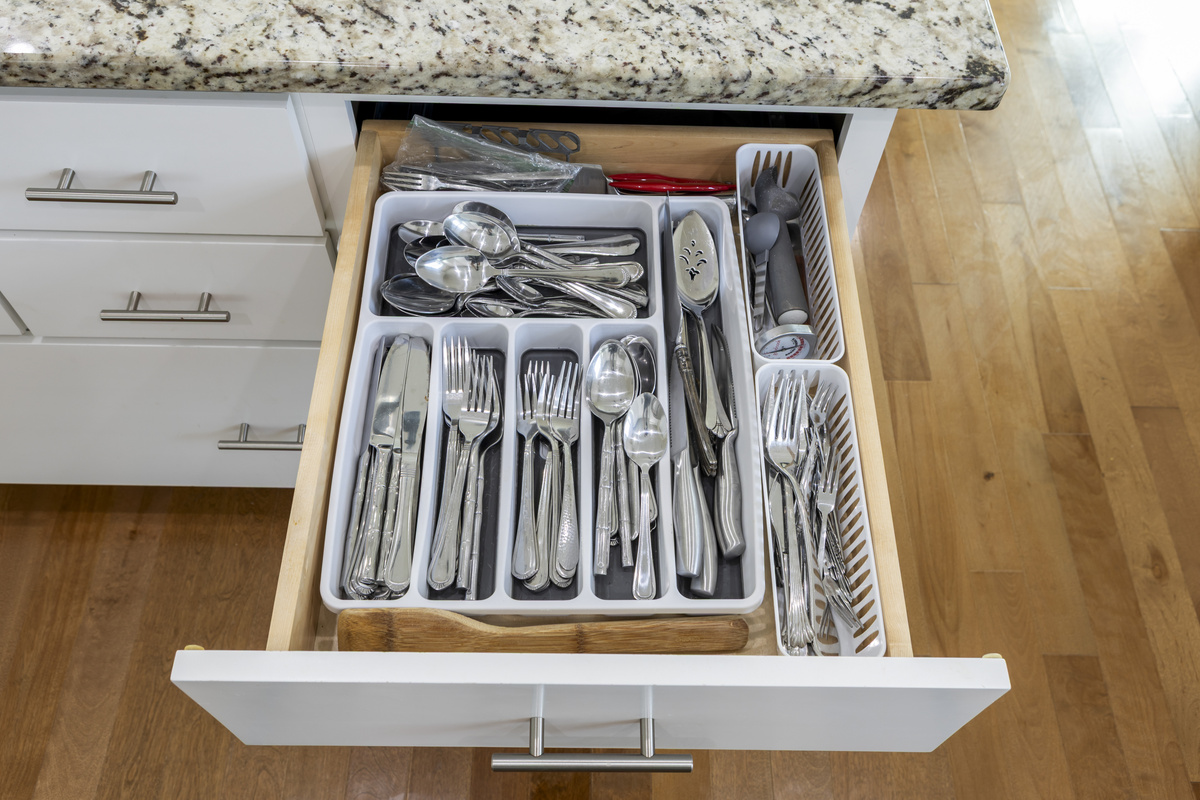 Well-equipped kitchen
