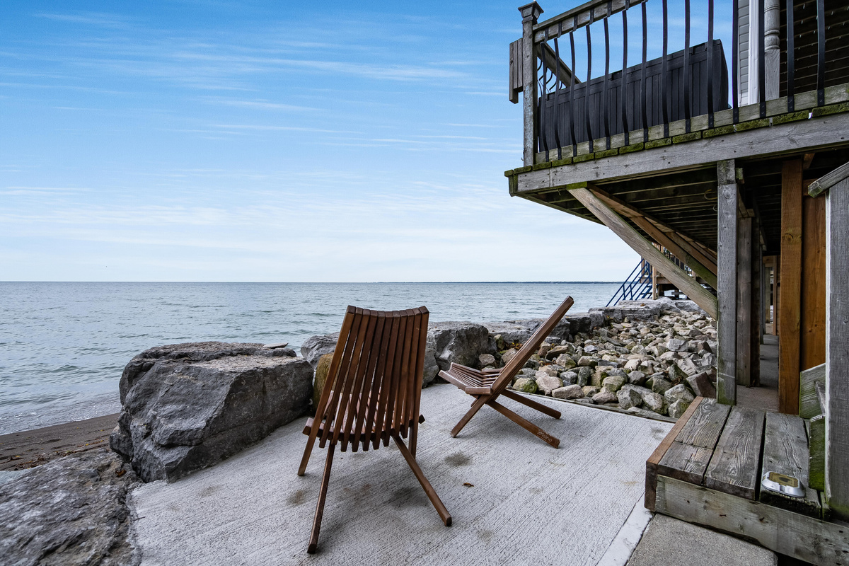 Lakeside patio with panoramic water views