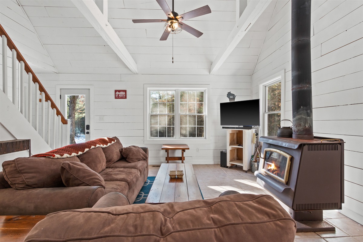 Pickles Cabin — photo 3