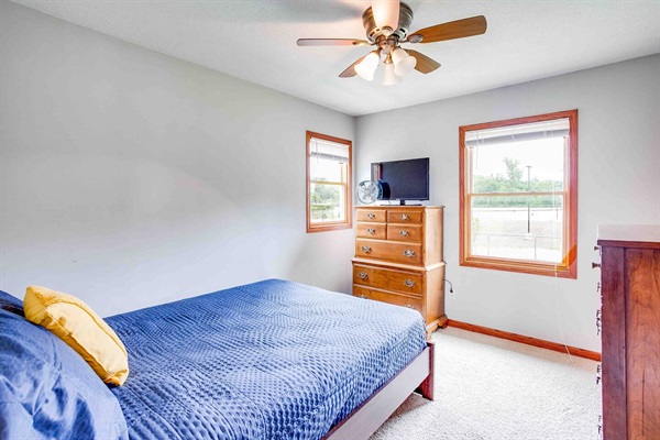 On Campus Home Updated Steps From Hesburgh - 10+, photo 33