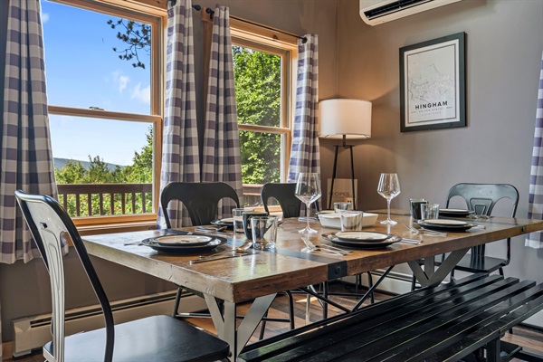 A table made for family dinners and everything in between.