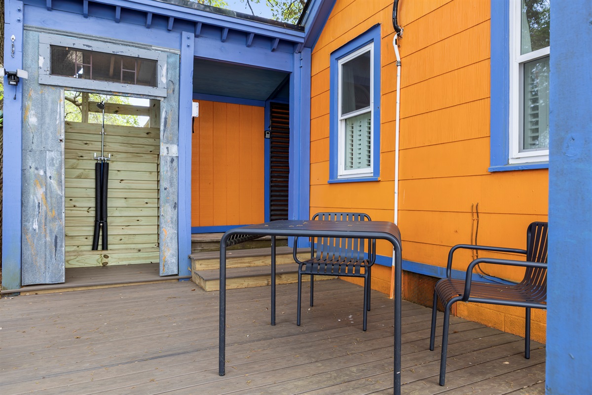Enjoy your favorite eats or sips outside