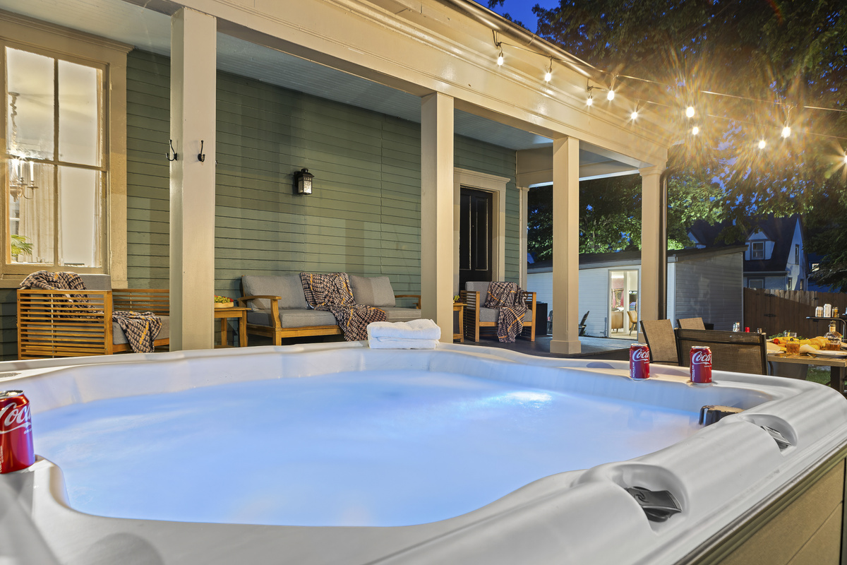 End every night the same way: hot water, good bourbon, and the stars over Frankfort.