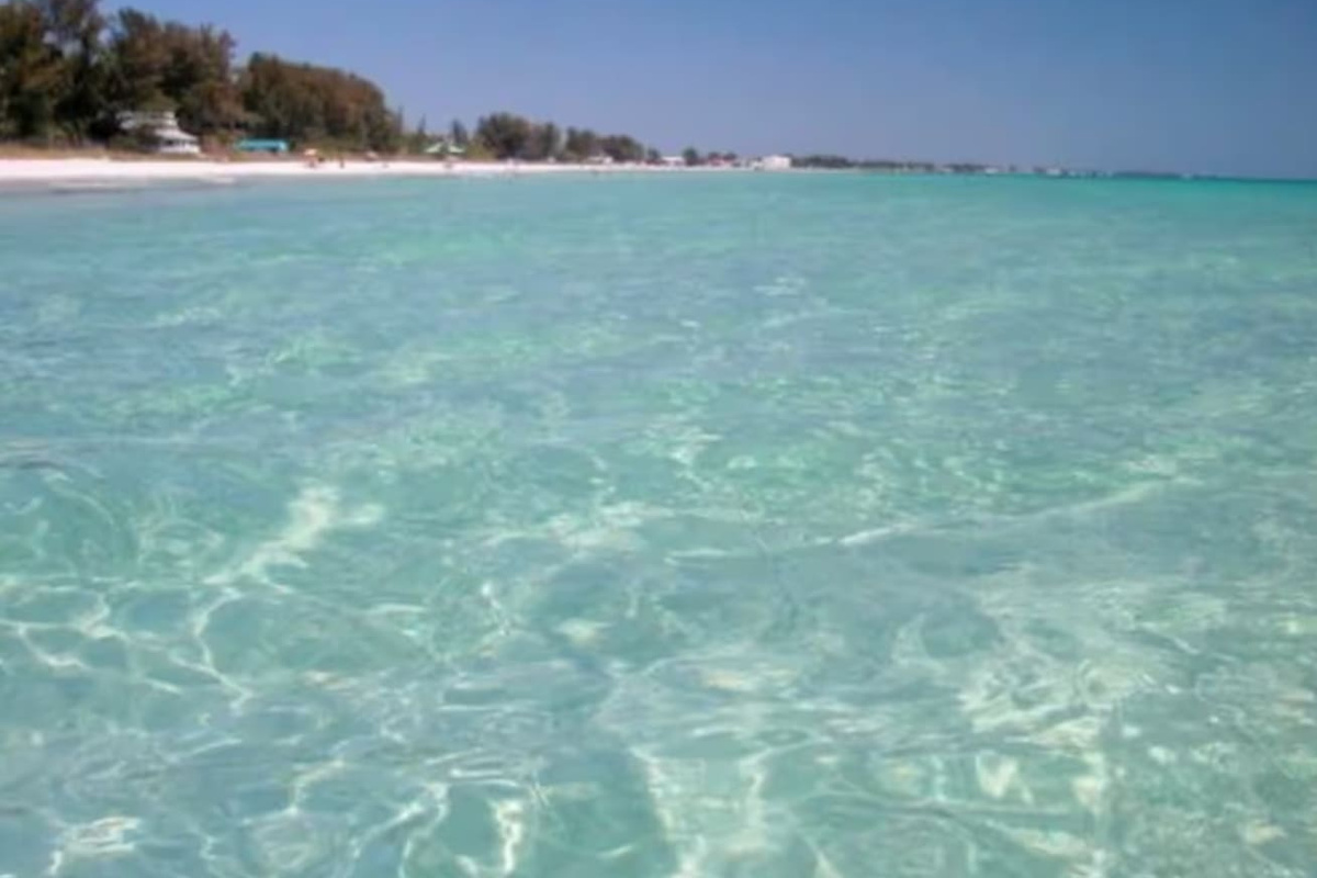 From our home you are only a 1-2 minute walk from paradise!
