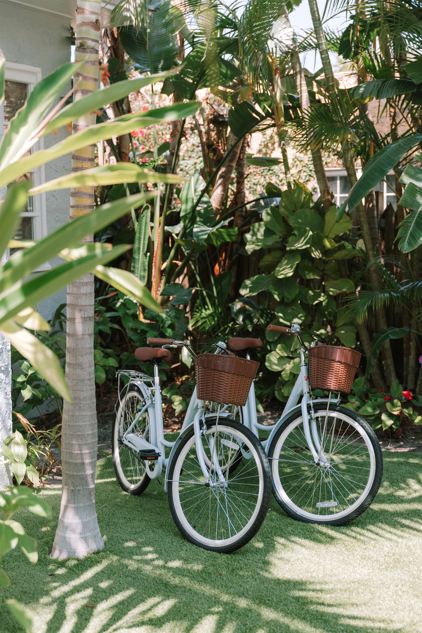 Ready to explore the neighborhood? Hope on one of our three bikes and go for a ride - available on a first-come, first-serve basis.
