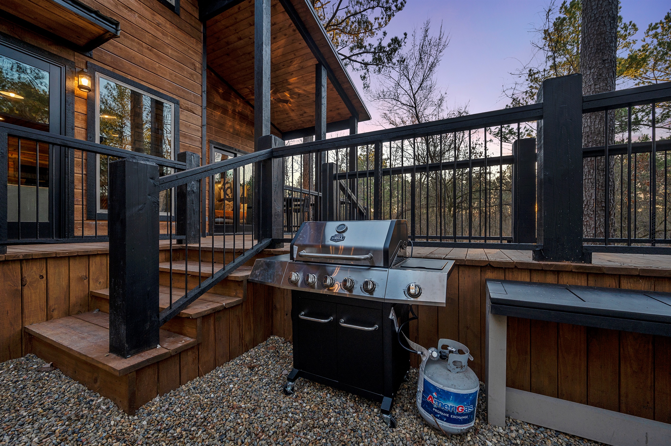 Fire up the grill and enjoy dinner surrounded by the trees.