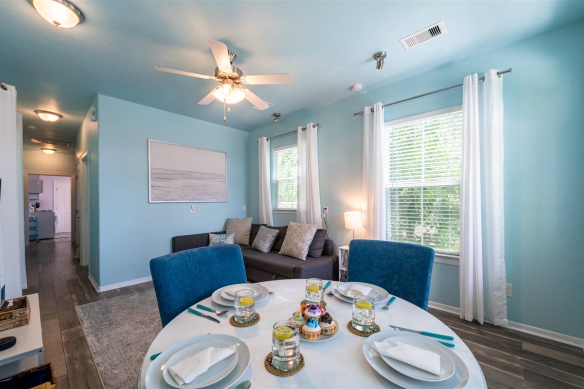5098bafc21b3434ea928a27a9d8802d4 Large | Beachhouse | Texas | TX | Vacation Homes | Galveston | Crystal Beach | Kokomo | Breezy Days | Beachfront Elegance | Sunrise Serenity | Southern Sands Property Management, LLC