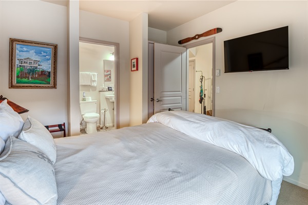 Ground Floor Ensuite Bedroom