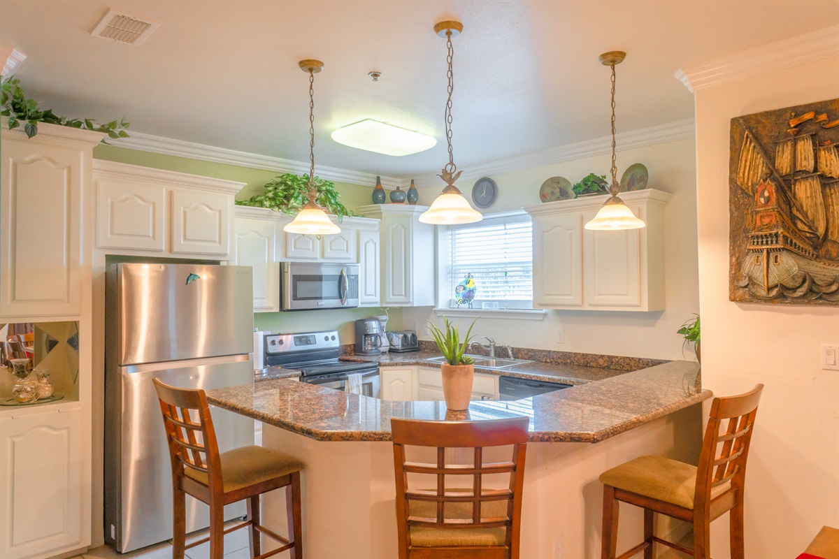 Kitchen - Granite counters