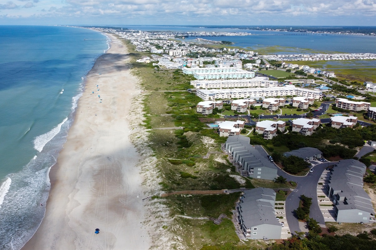 Atlantic Beach, looking west