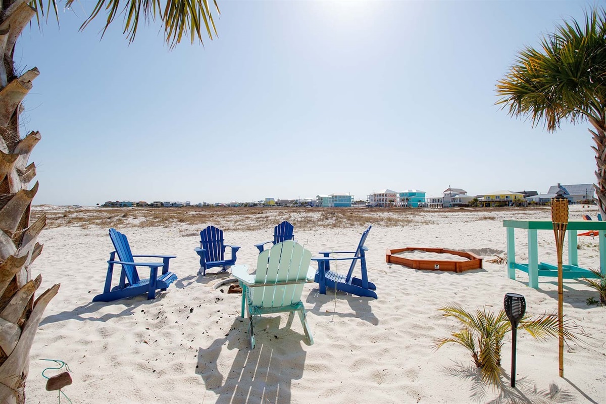 Backyard is facing East, so it provides perfect shades and breeze after 2pm. Imagine hanging out in this area with your friends and family.