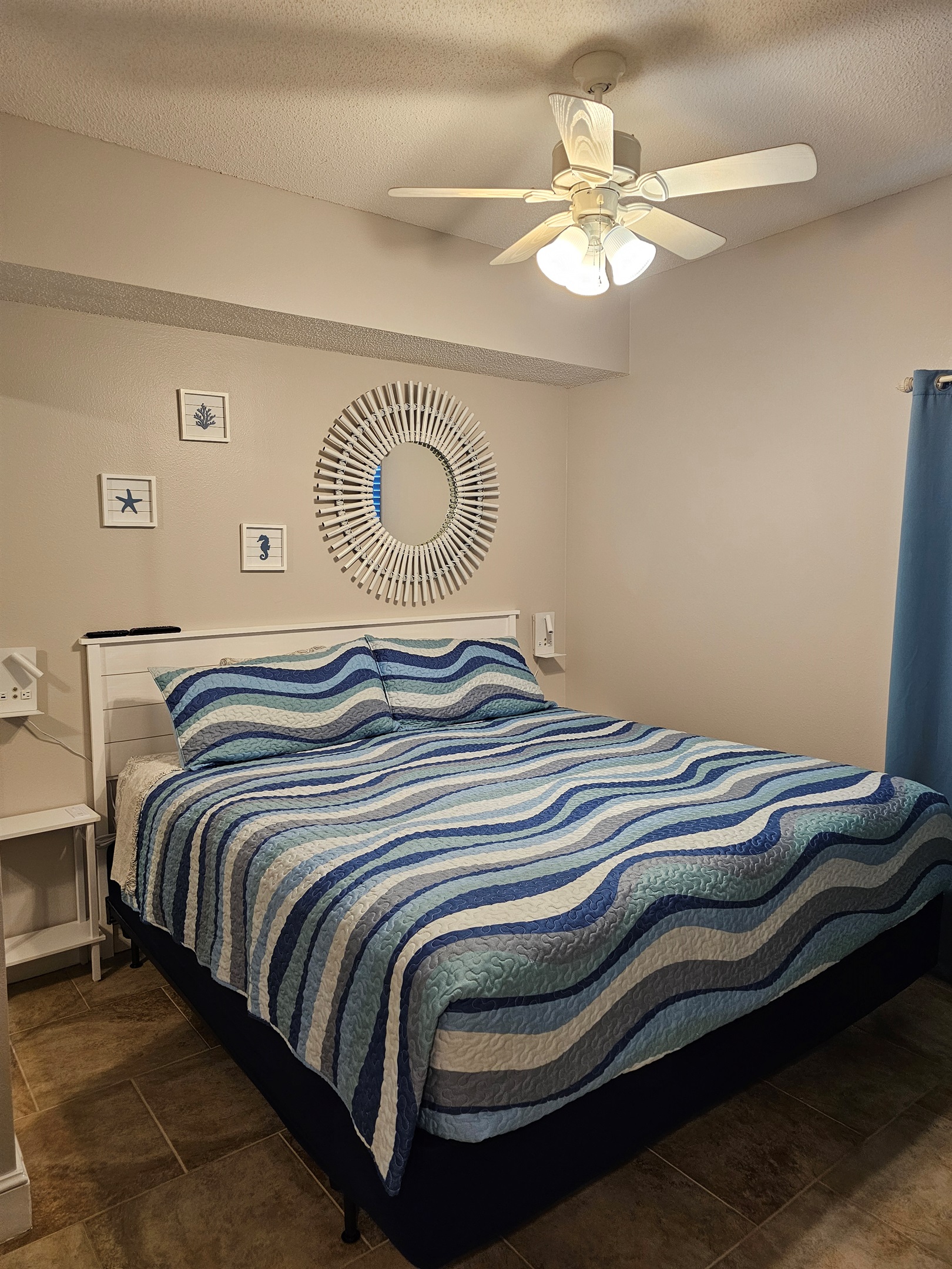 2nd Guest with King and 55" TV