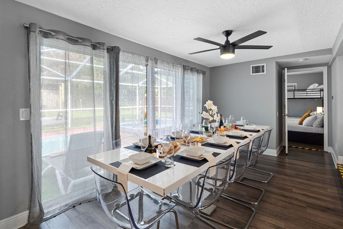 The open layout allows for uninterrupted interaction between the kitchen, dining, and living spaces—ideal for entertaining or keeping an eye on the kids.
