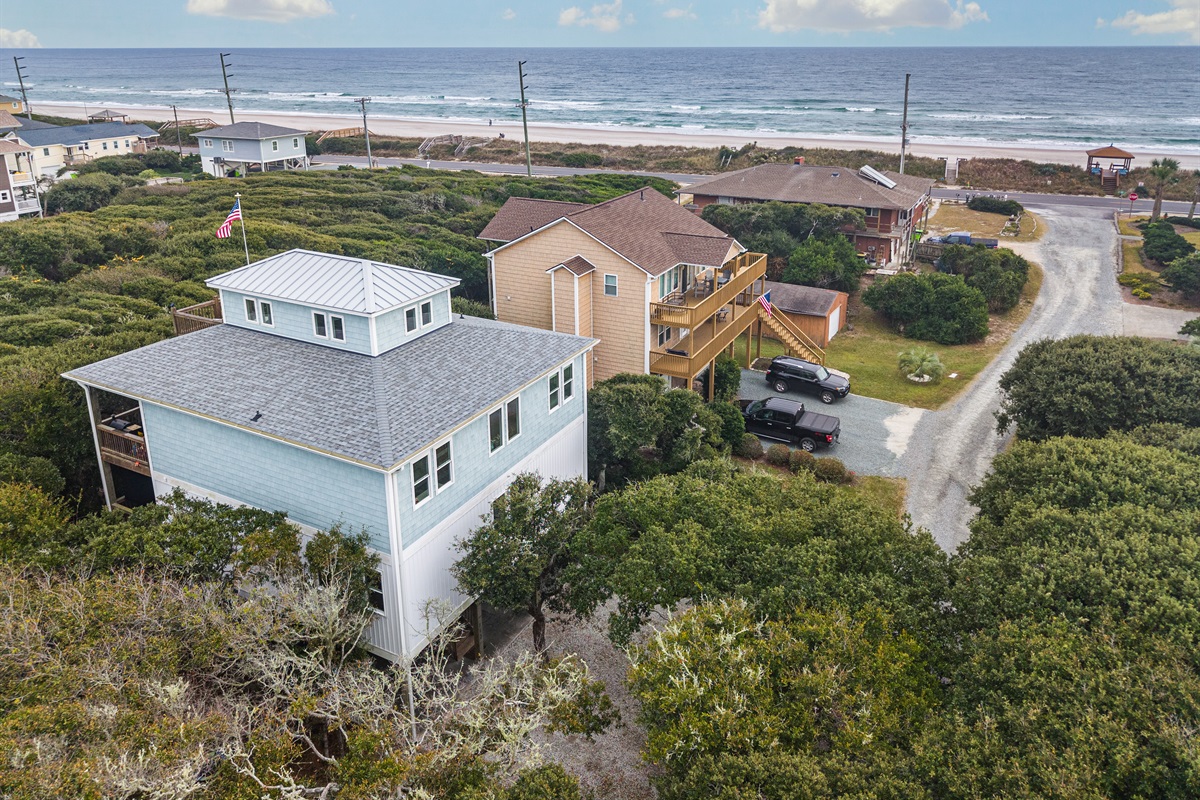 Quick walk to sun, surf, and sea.
