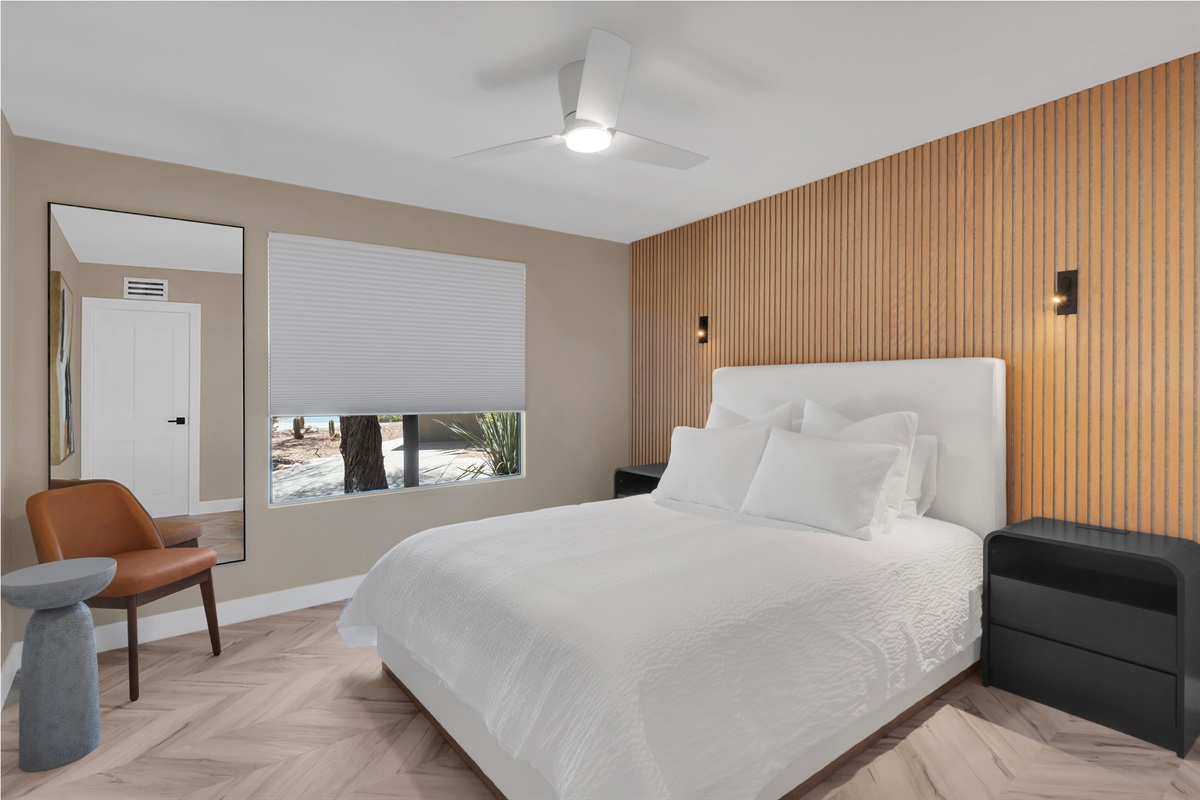 Guest (Queen) Bedroom