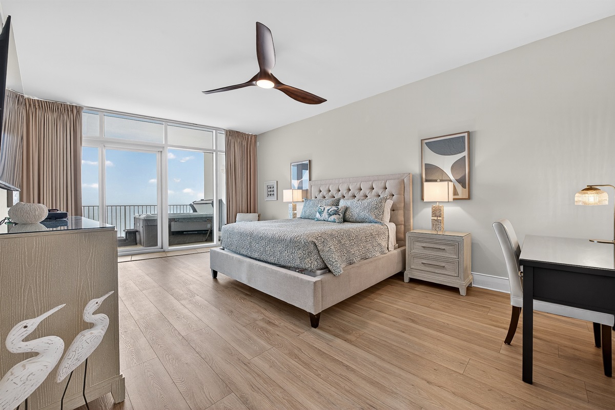 Master Bedroom, King