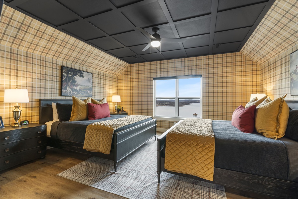 Upper level double King bedroom #3 with ensuite bathroom