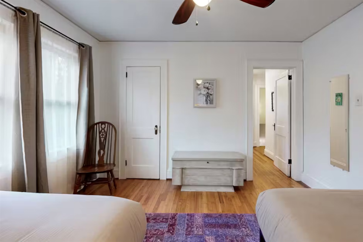 Second Bedroom - Two Doubles