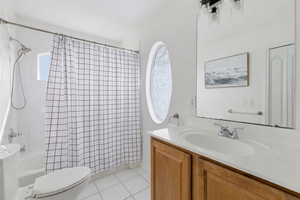 Combination Shower/Tub