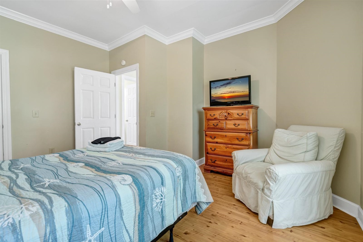 Guest Bedroom 2