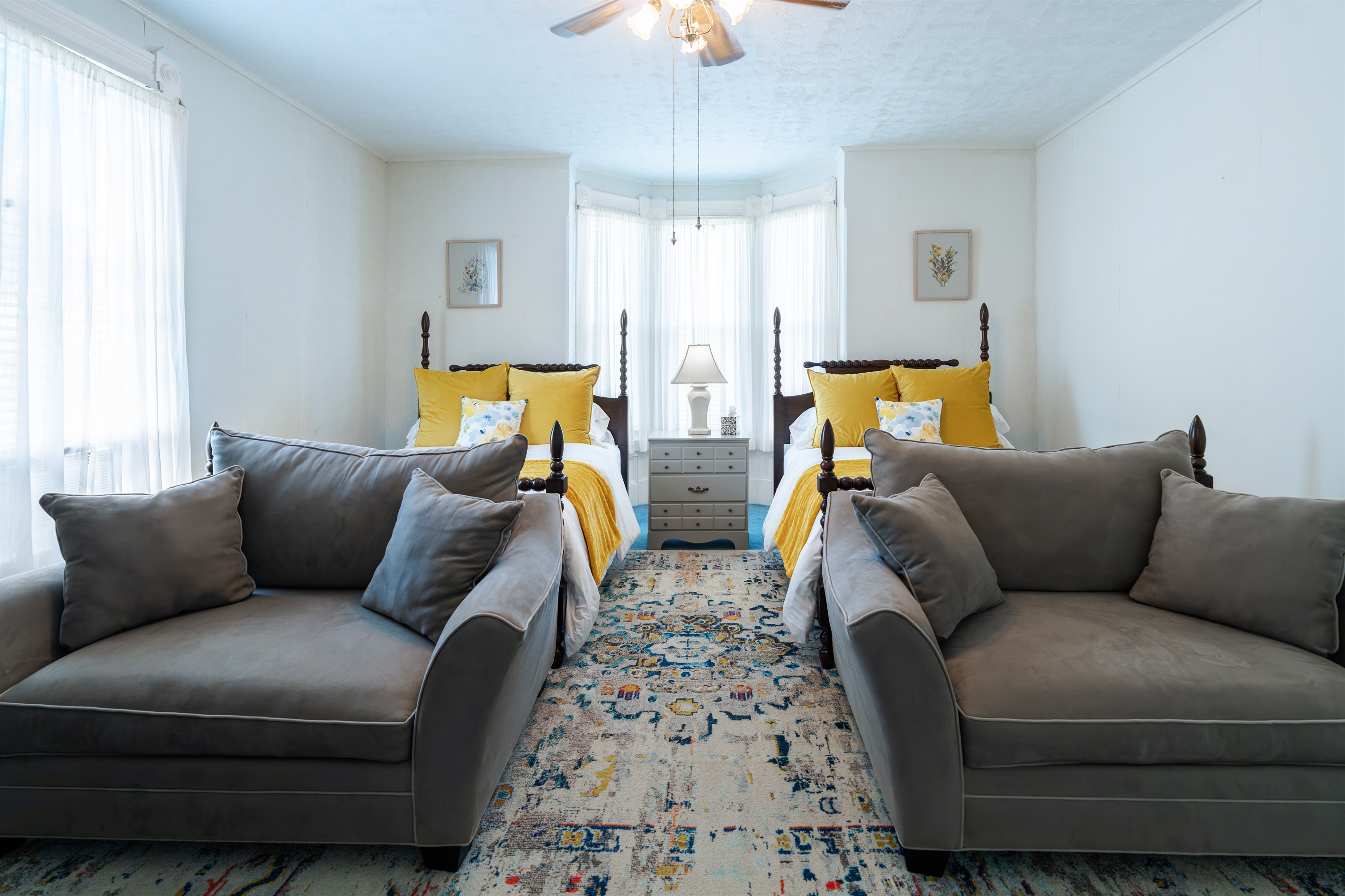 Room #9 "Captains Corner Suite" 2 Queen Beds