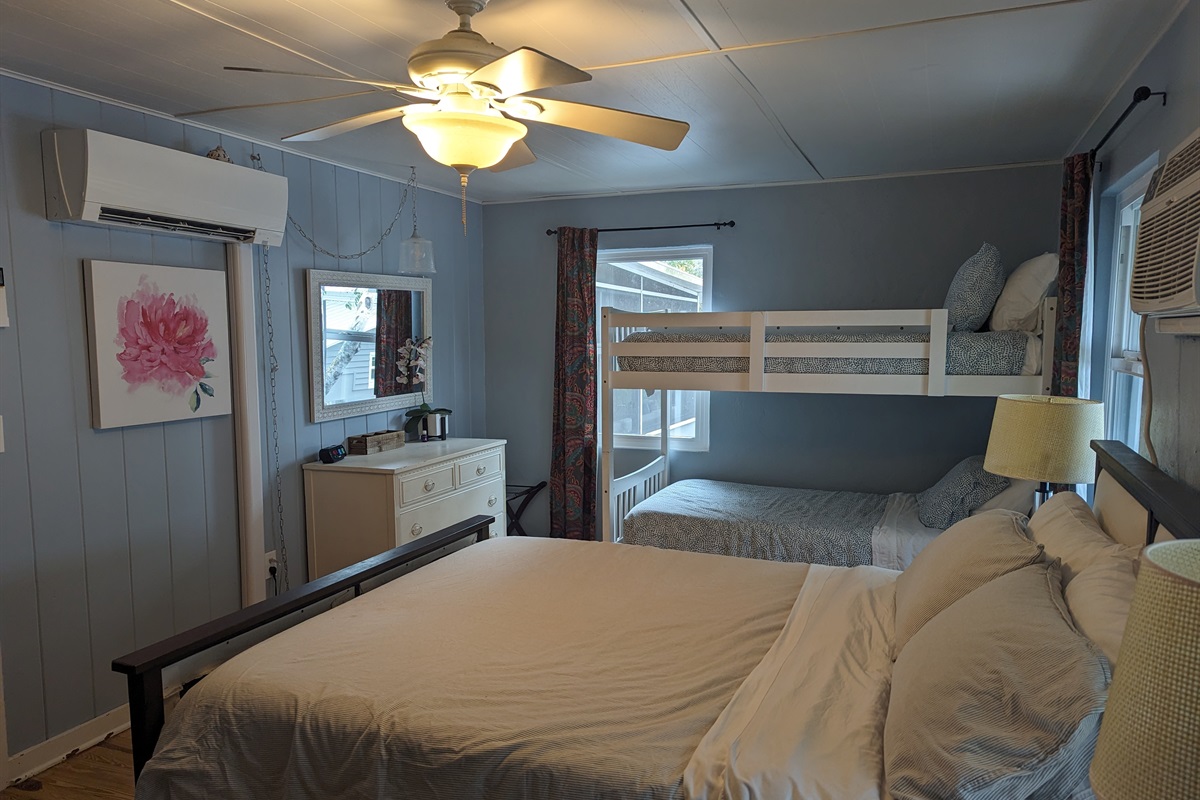 Bedroom (Apartment)