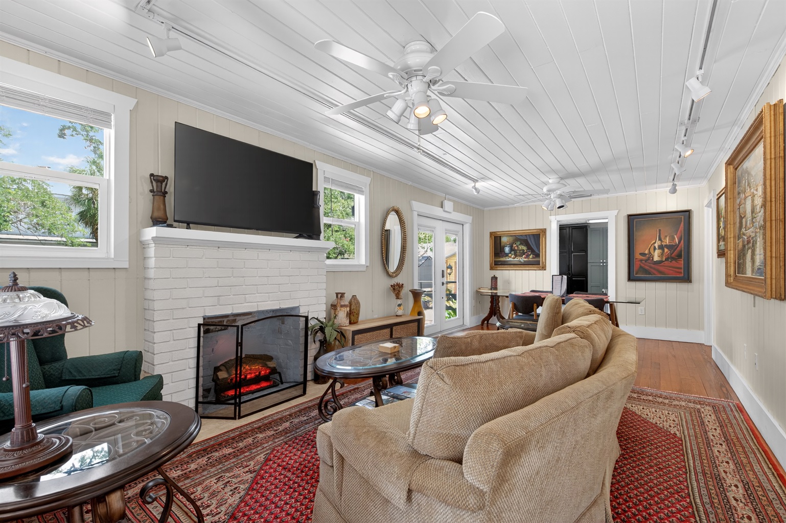 Living/Dining Room