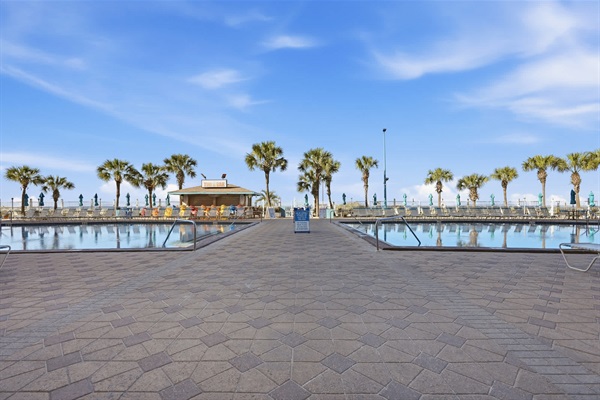 2 Gulf Front beach pools to enjoy