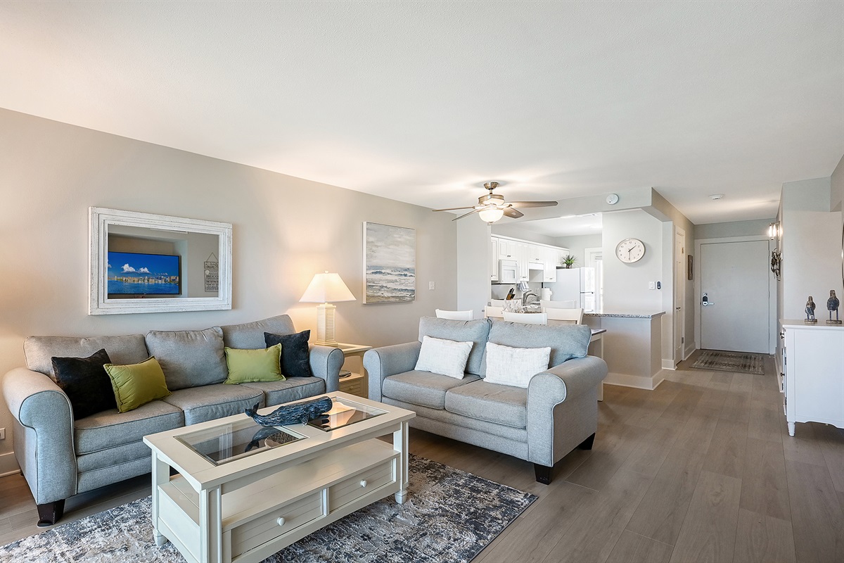 Sleeper sofa in queen size if needed