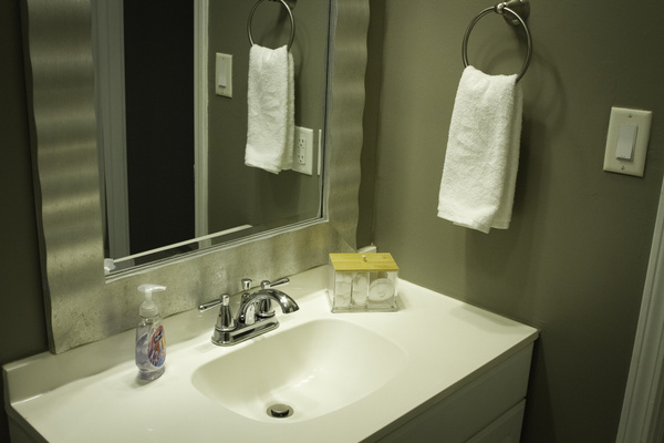 A panned out view of the sink area