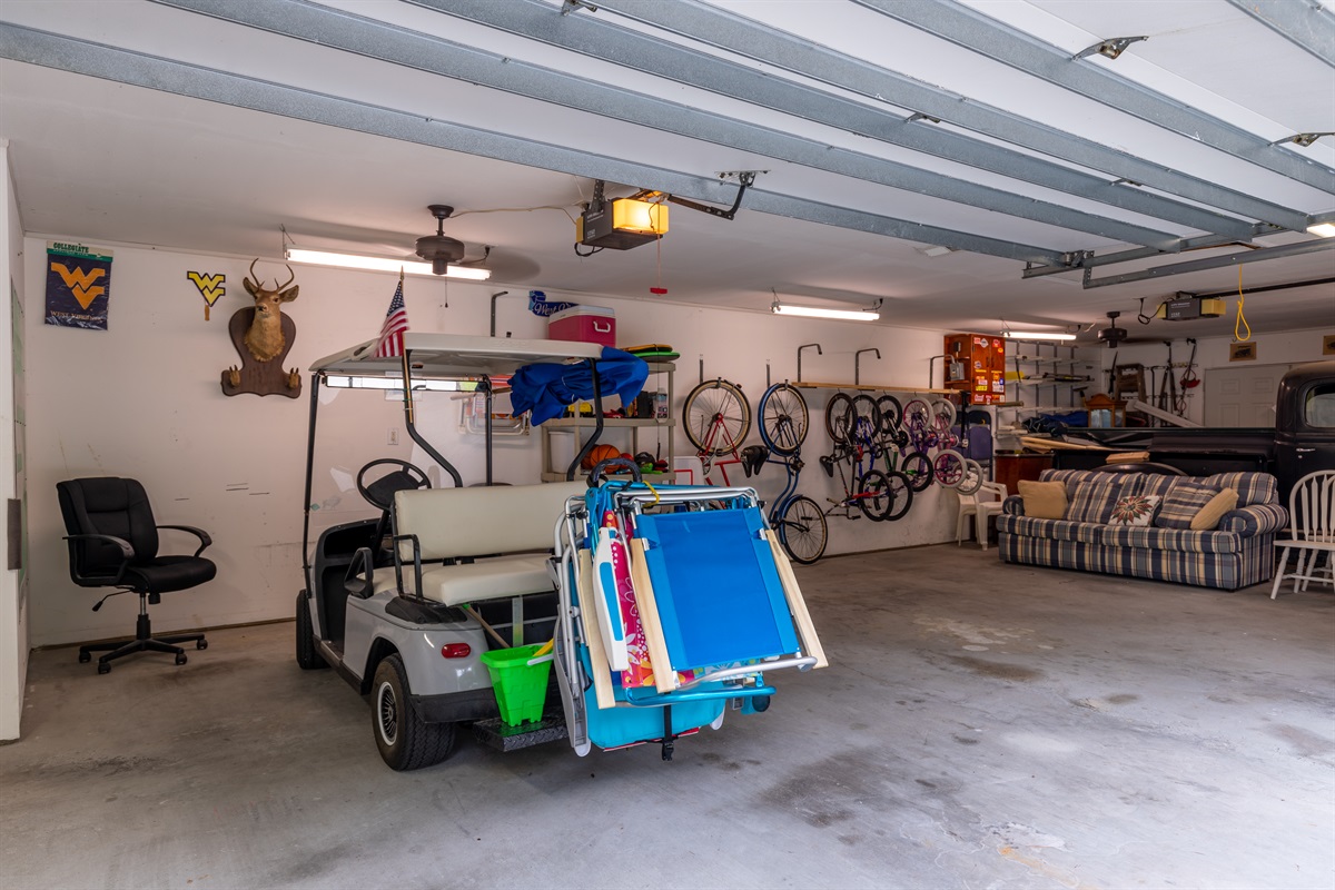 Free use of golf cart in Garage