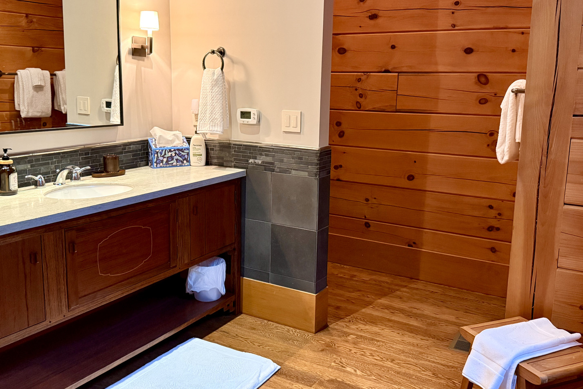 Ensuite