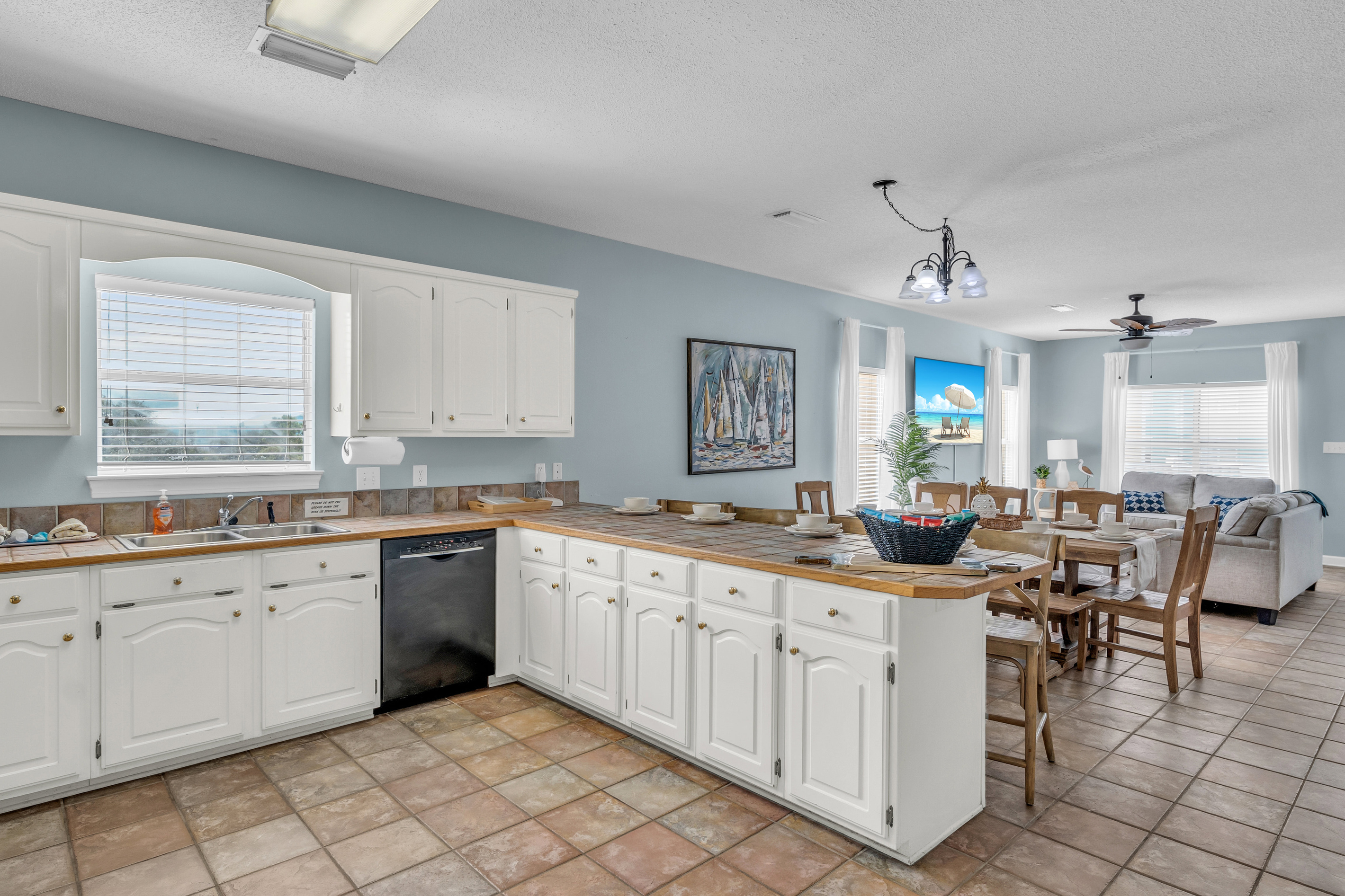 East kitchen