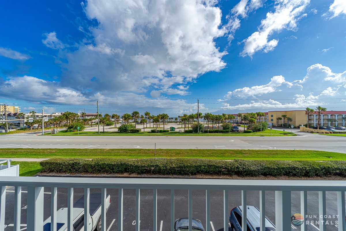 3rd Floor Ocean View!