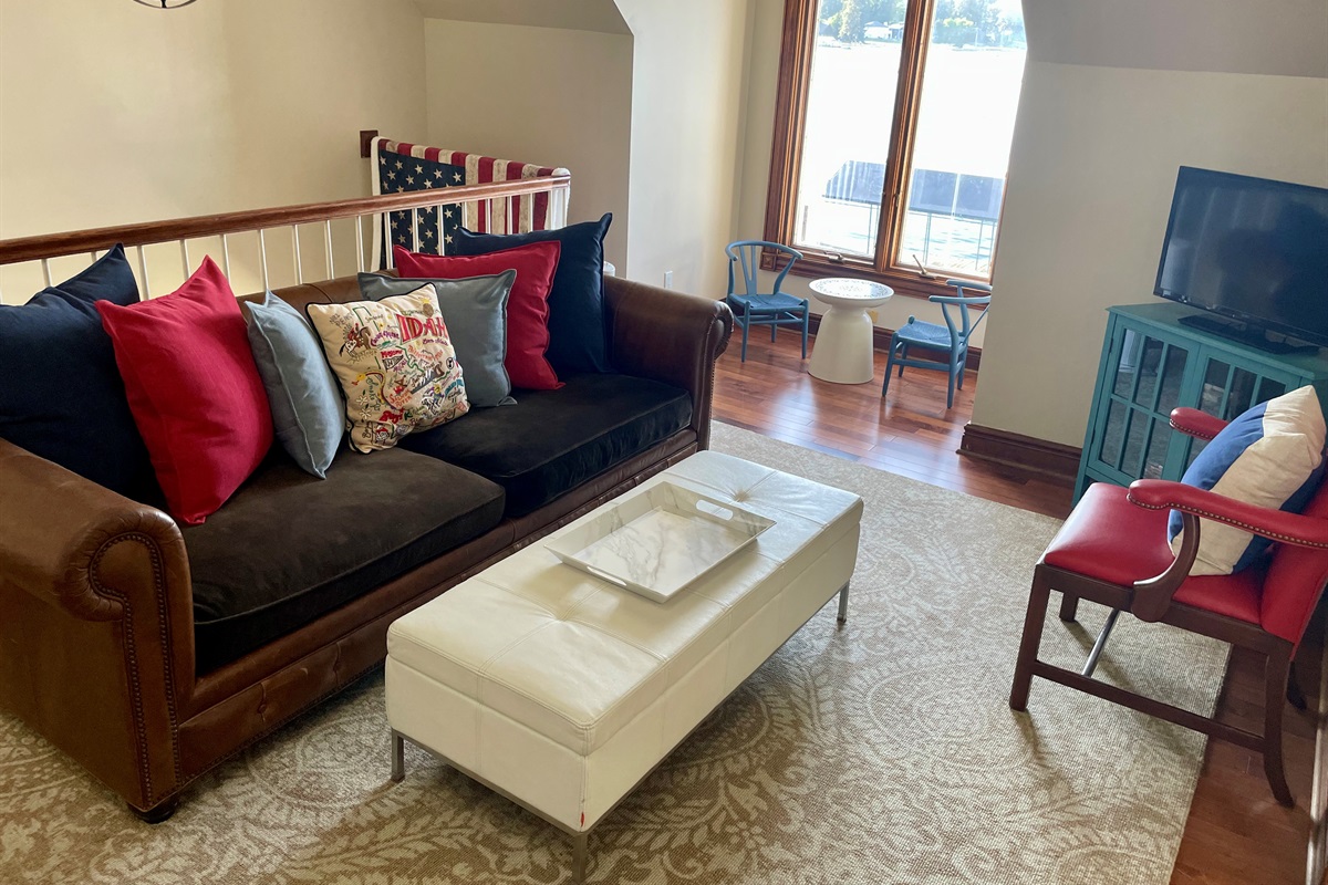 Upstairs living room - classic Nintendo station