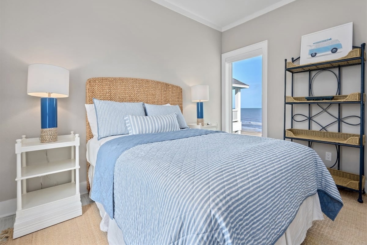 51cde4118ae343a59925e958cfe87a32 Large | Beachhouse | Texas | TX | Vacation Homes | Galveston | Crystal Beach | Kokomo | Breezy Days | Beachfront Elegance | Sunrise Serenity | Southern Sands Property Management, LLC