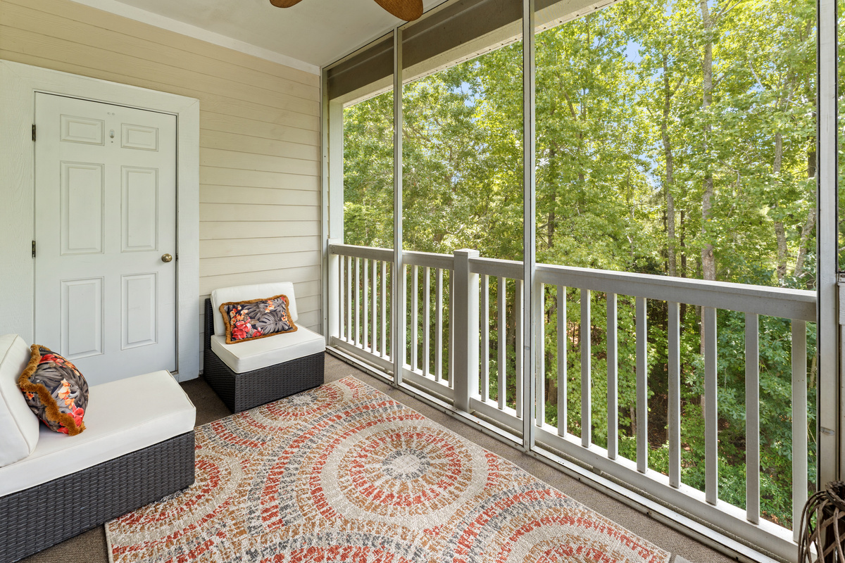 Outdoor Screened Porch 