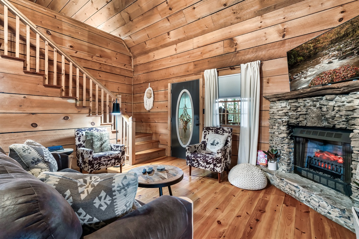 Fireplace adds warmth on chilly mountain nights