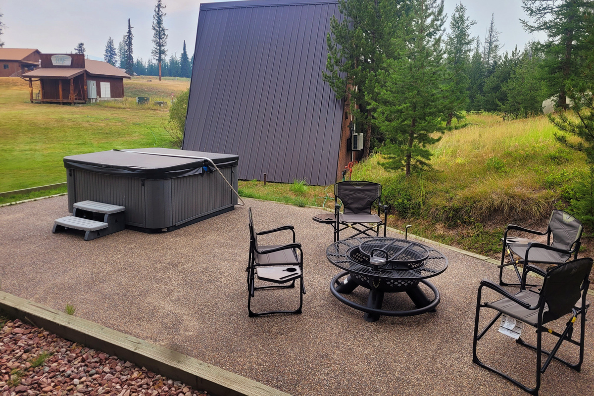 Enjoy a soak in the hottub or sit around an evening campfire.