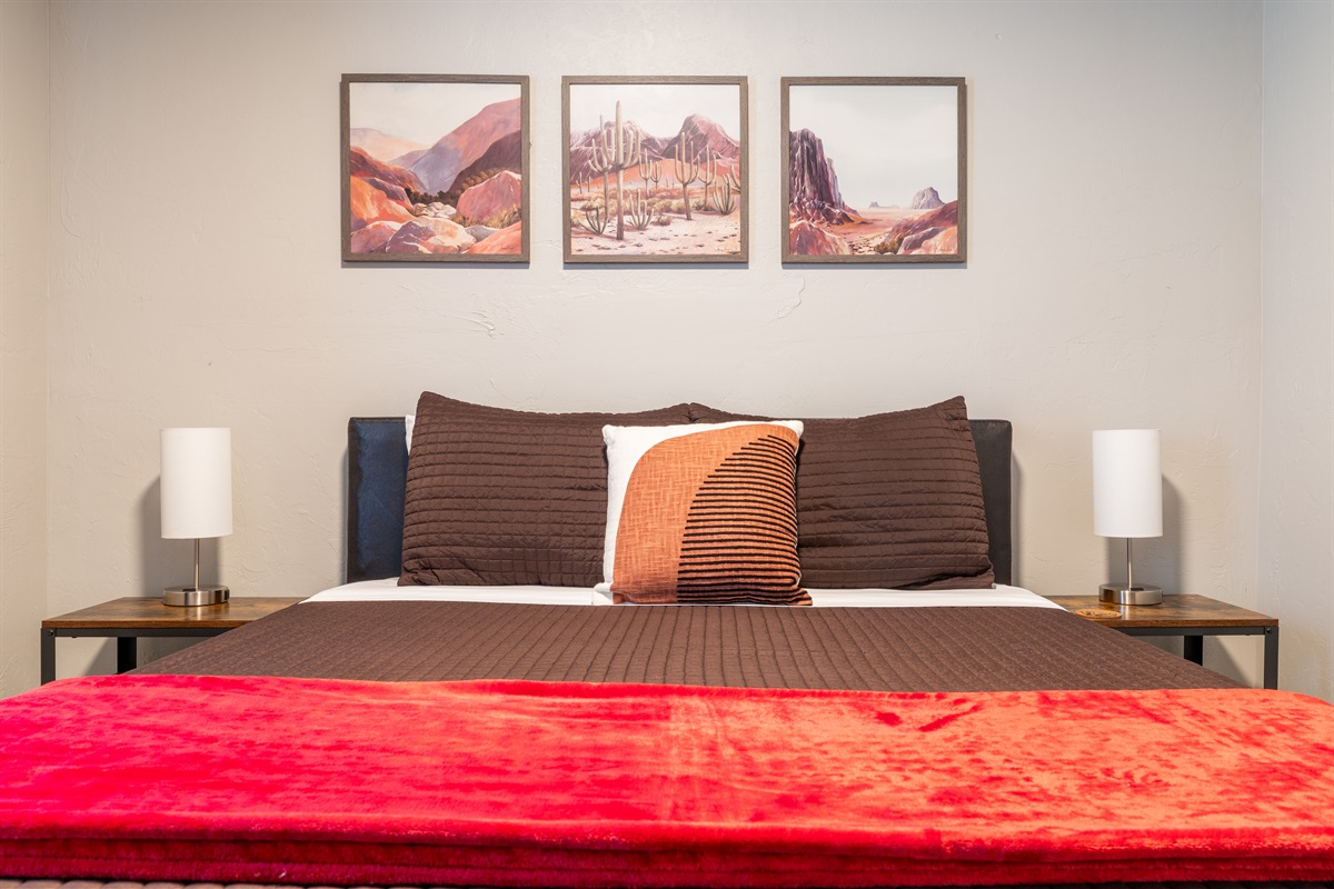 Bedroom 2 Queen